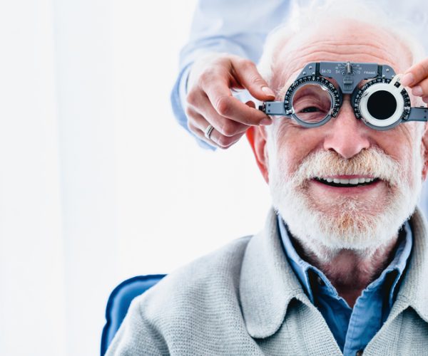 LASIK (LaserAssisted In Situ Keratomileusis) LASIK (LaserAssisted In Situ Keratomileusis)