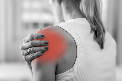 Left vs right shoulder pain