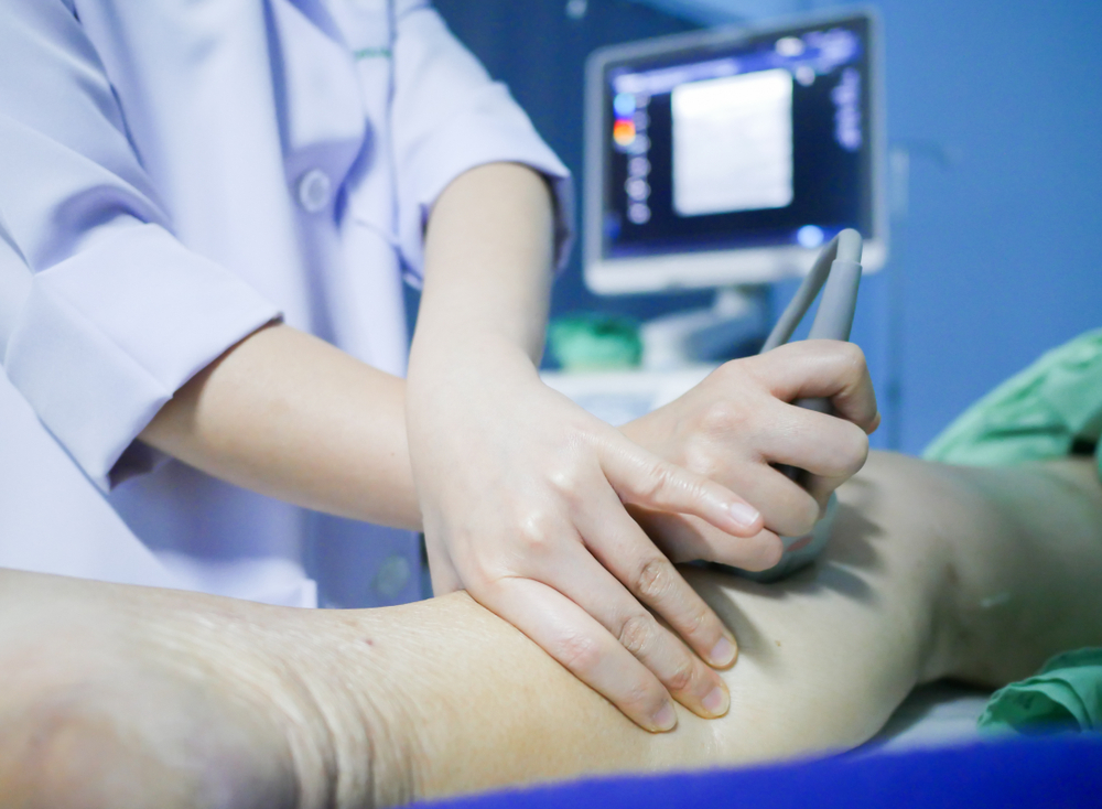 Top 5 signs and symptoms that indicate the need for venous ultrasound 1 Venous ultrasound, signs you need a venous ultrasound
